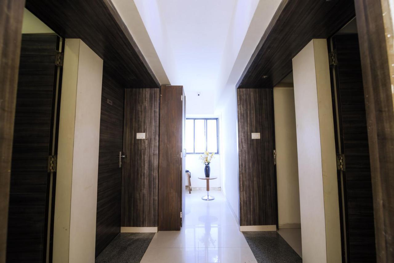 Hotel Monarch Guestline In Midc Rabale, 나비뭄바이 외부 사진
