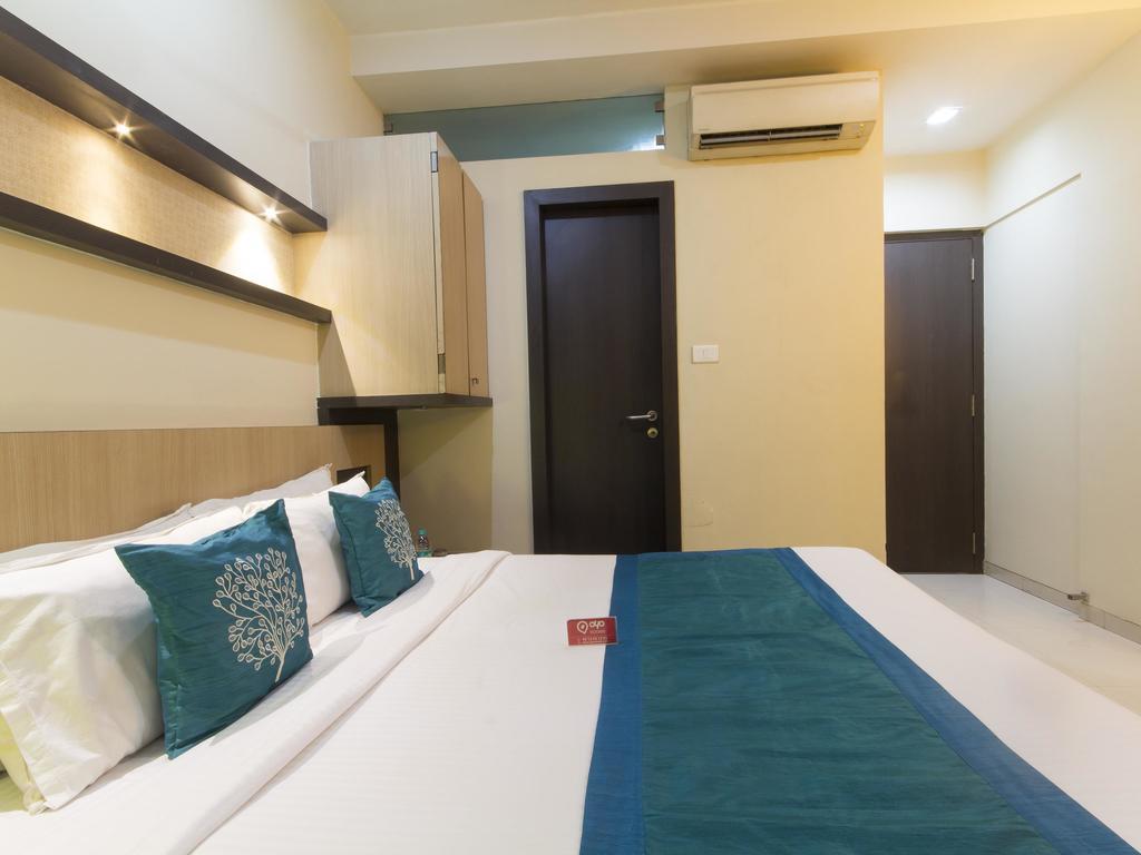 Hotel Monarch Guestline In Midc Rabale, 나비뭄바이 외부 사진